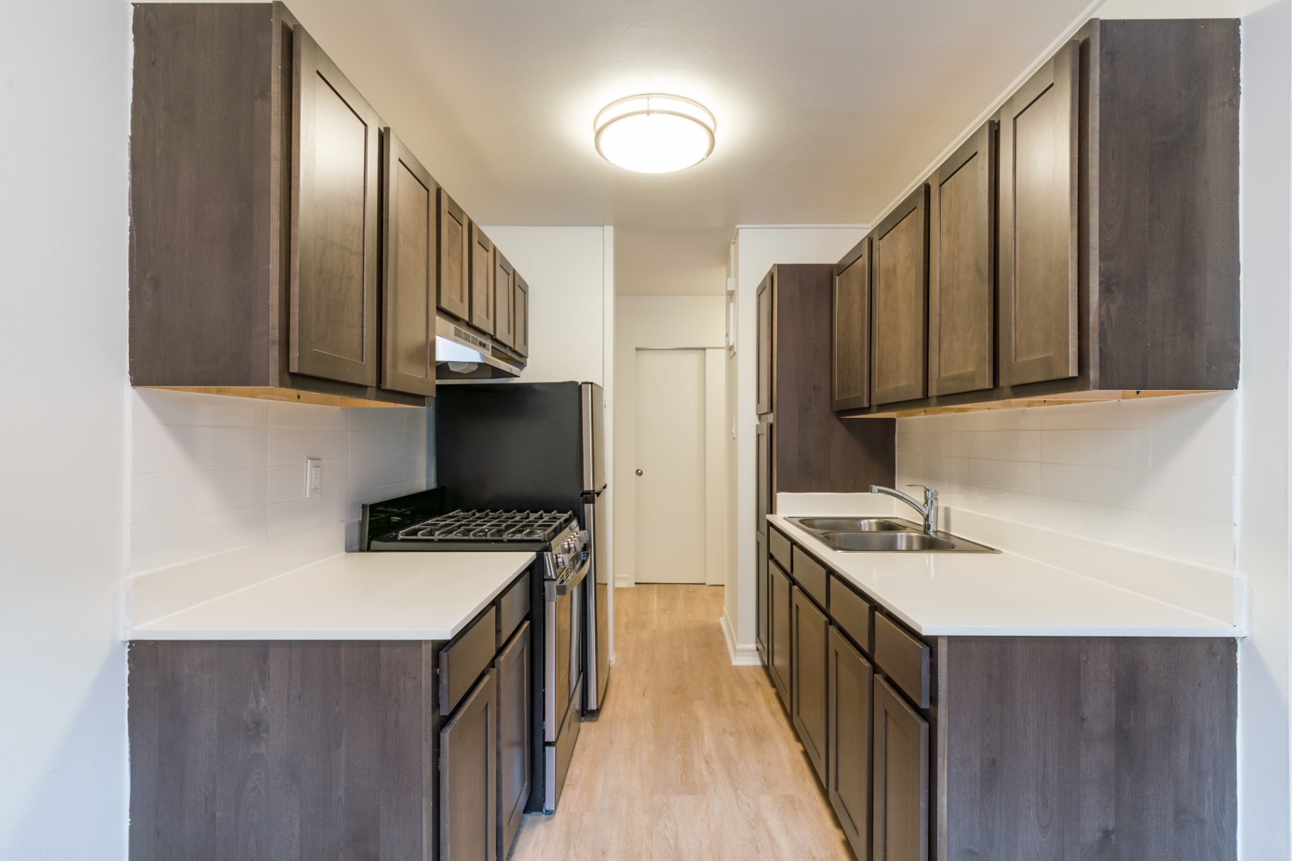 75 Wilson Street - Image 1