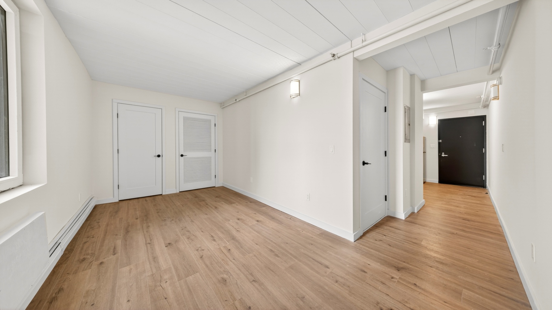 1824 Anthony Ave - Image 1