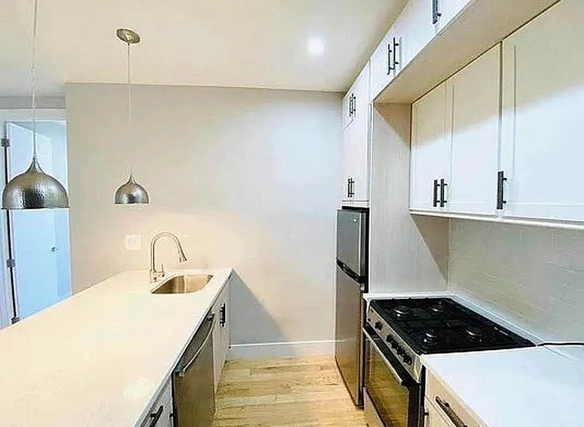 531 E 22nd St Brooklyn, NY - Image 1