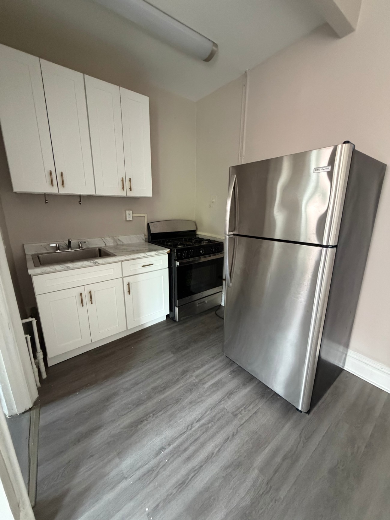 104 Belmont Ave - Image 1