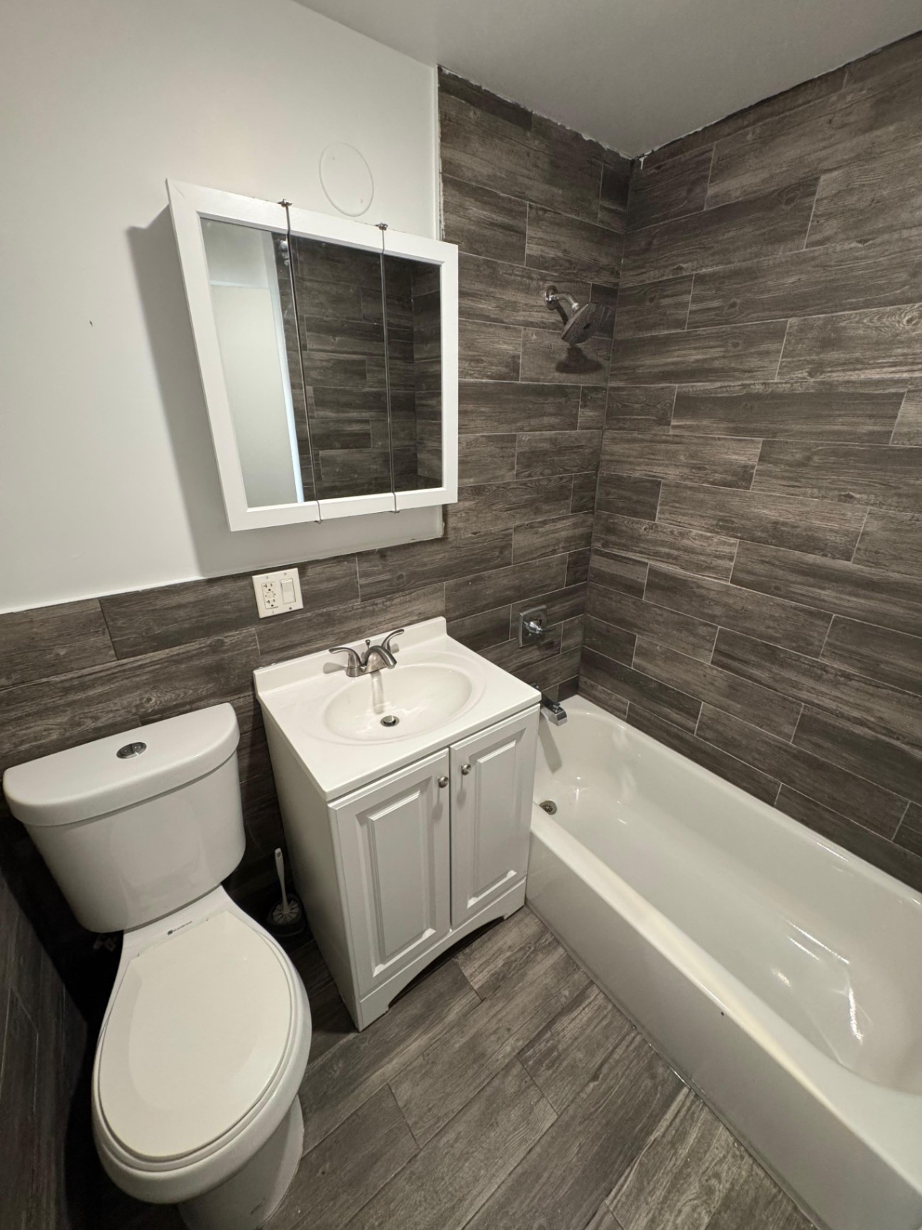 2238 Light St, Bronx, NY - Image 1