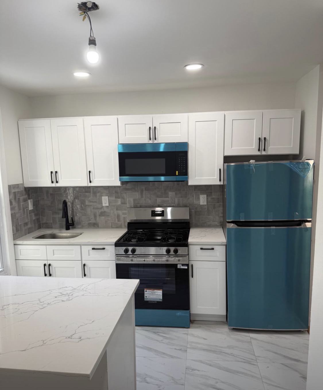 2158 Clinton Avenue - Image 1