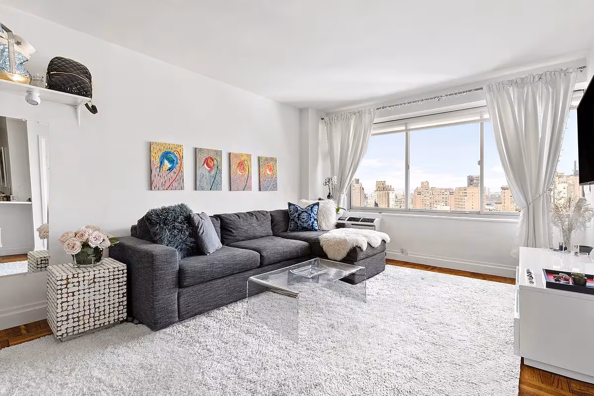175 W 12th St Unit 4L, New York, NY 10011 - Image 1