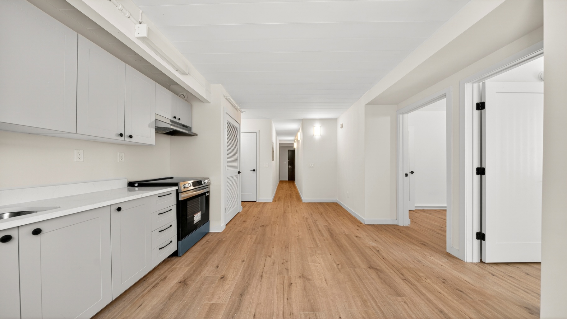1824 Anthony Ave - Image 1